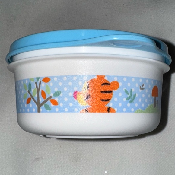 Tupperware Disney Tigger Snack Cup - Picture 4 of 6